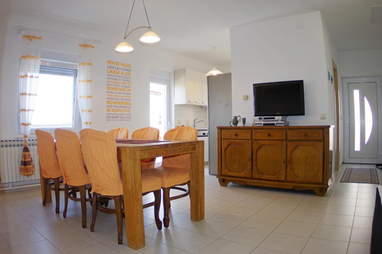 Apartment Mia Vinkuran Esterno foto